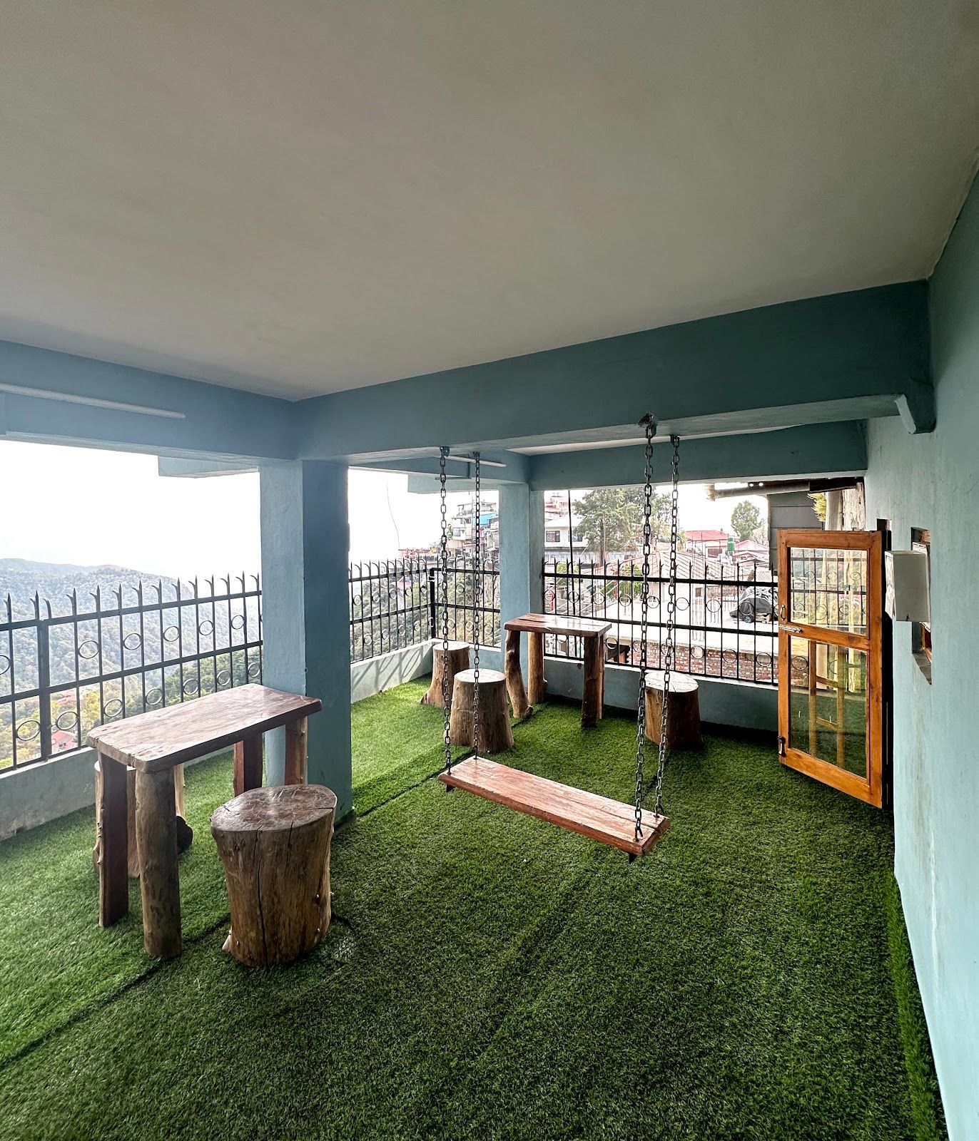 Renovated Homestay, Prime Views, Uttarakhand - Mussoorie, Uttarakhand photo 4