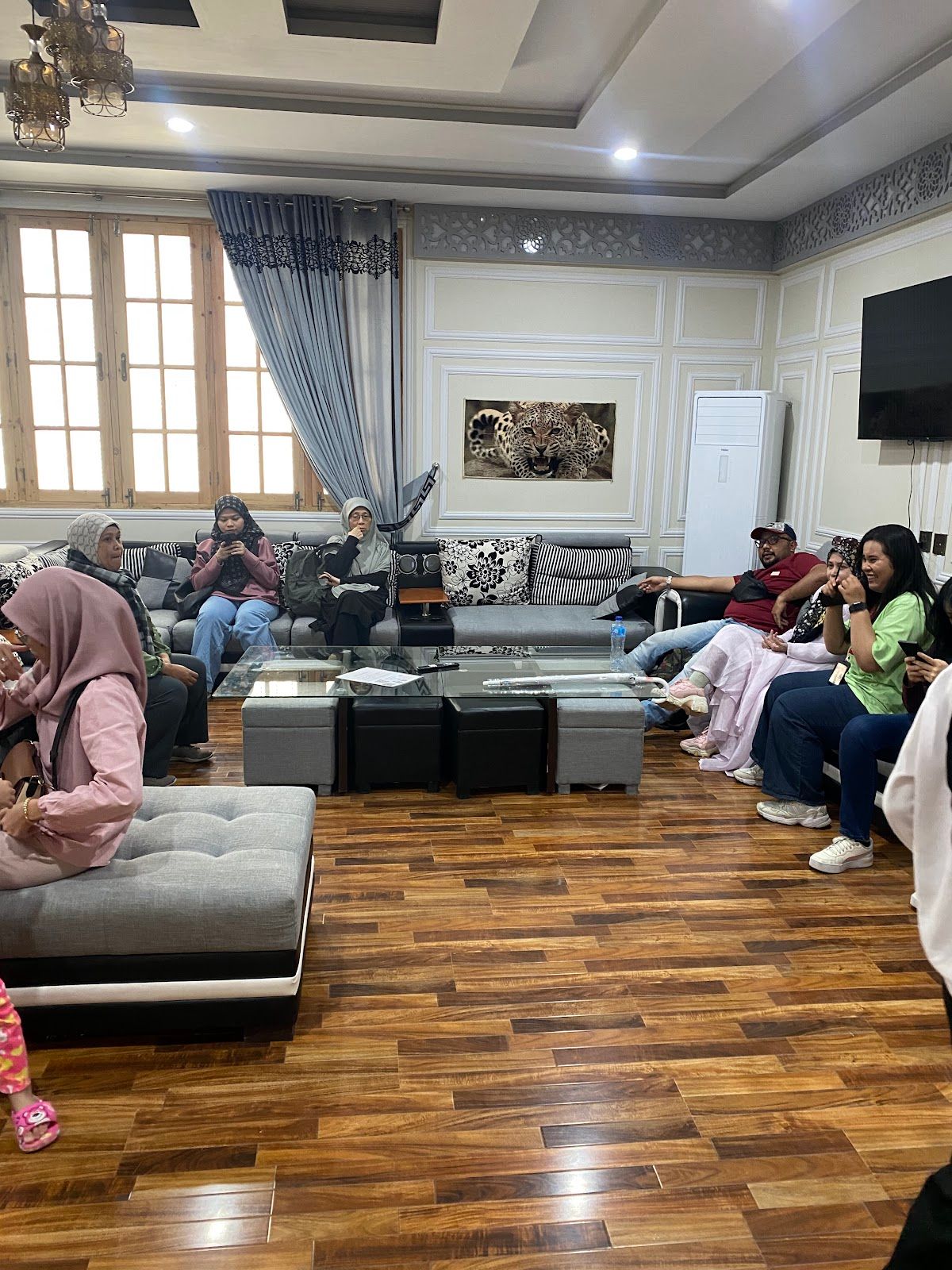 Spacious Homestay w/ Valley Views & Meals, AP - Skardu, AP photo 5