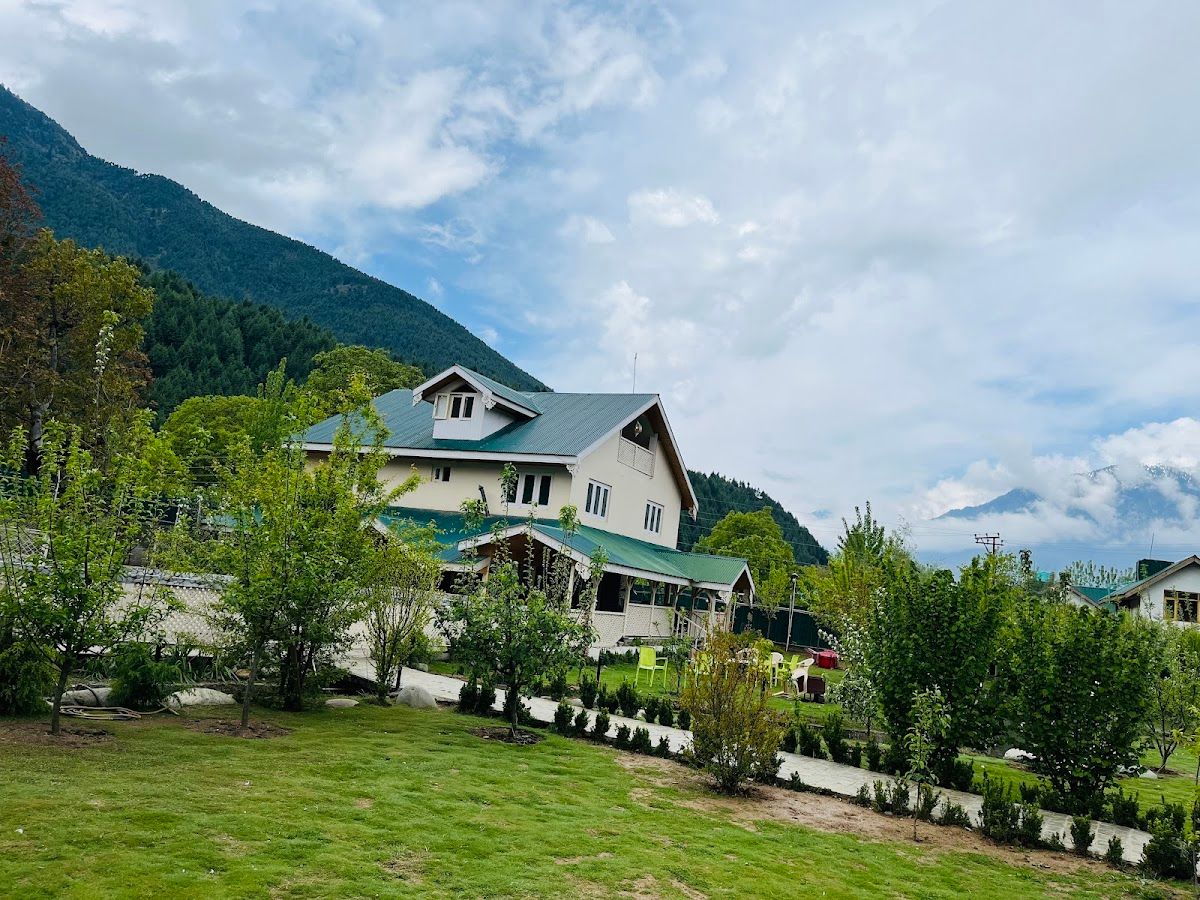 Shepherds Cottage, Timeless charm and character in Kangan, J&K 8