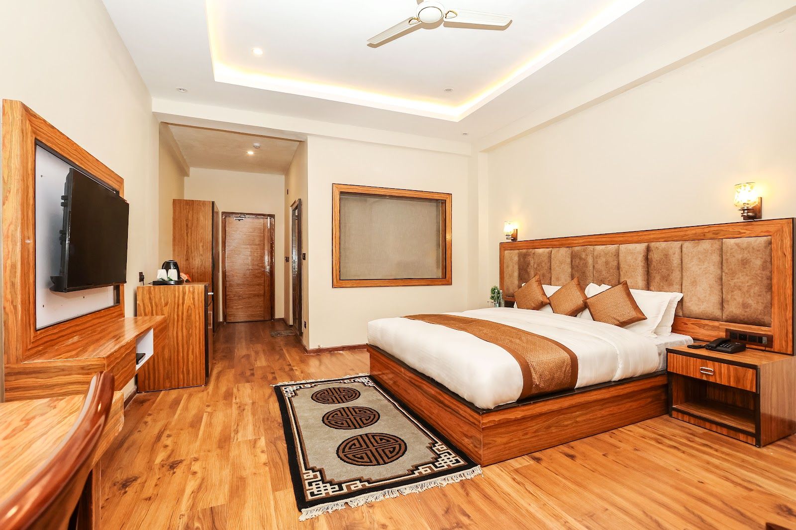 Mountain View Hotel w/ Exceptional Hospitality in Leh, Ladakh 2