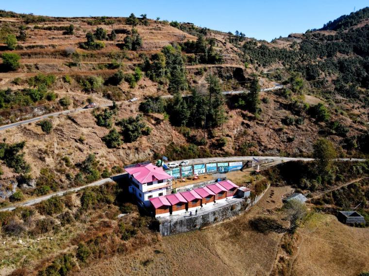Nine-room house in the pines near Chakrata, Uttarakhand