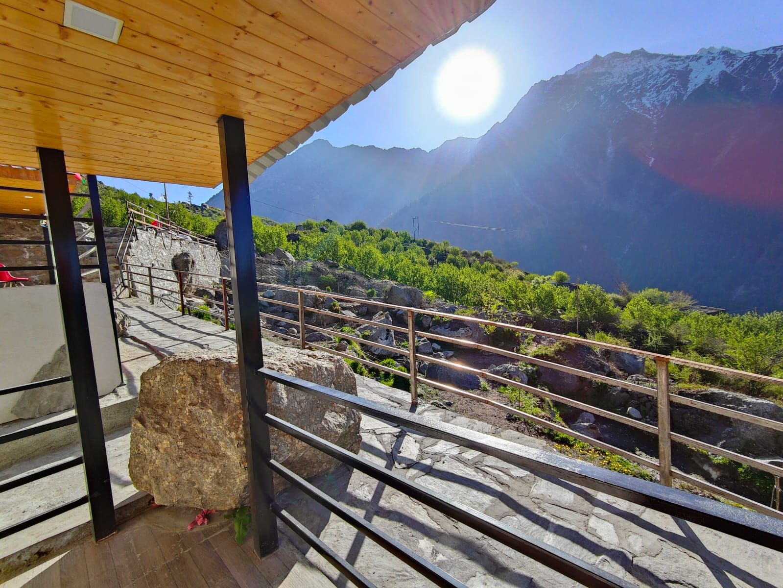 Snow Mtn View Cottages w/ HP NE AP, Uttarakhand