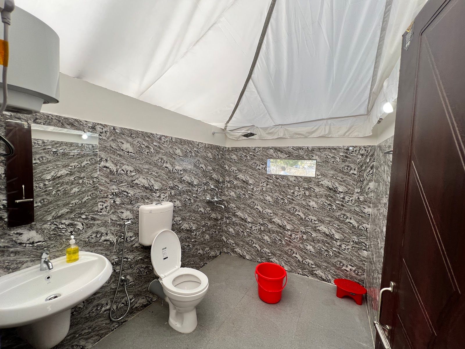 Riverside Indep. Houses w/ Mtn Views & Picnic - Roing, Arunachal Pradesh photo 4