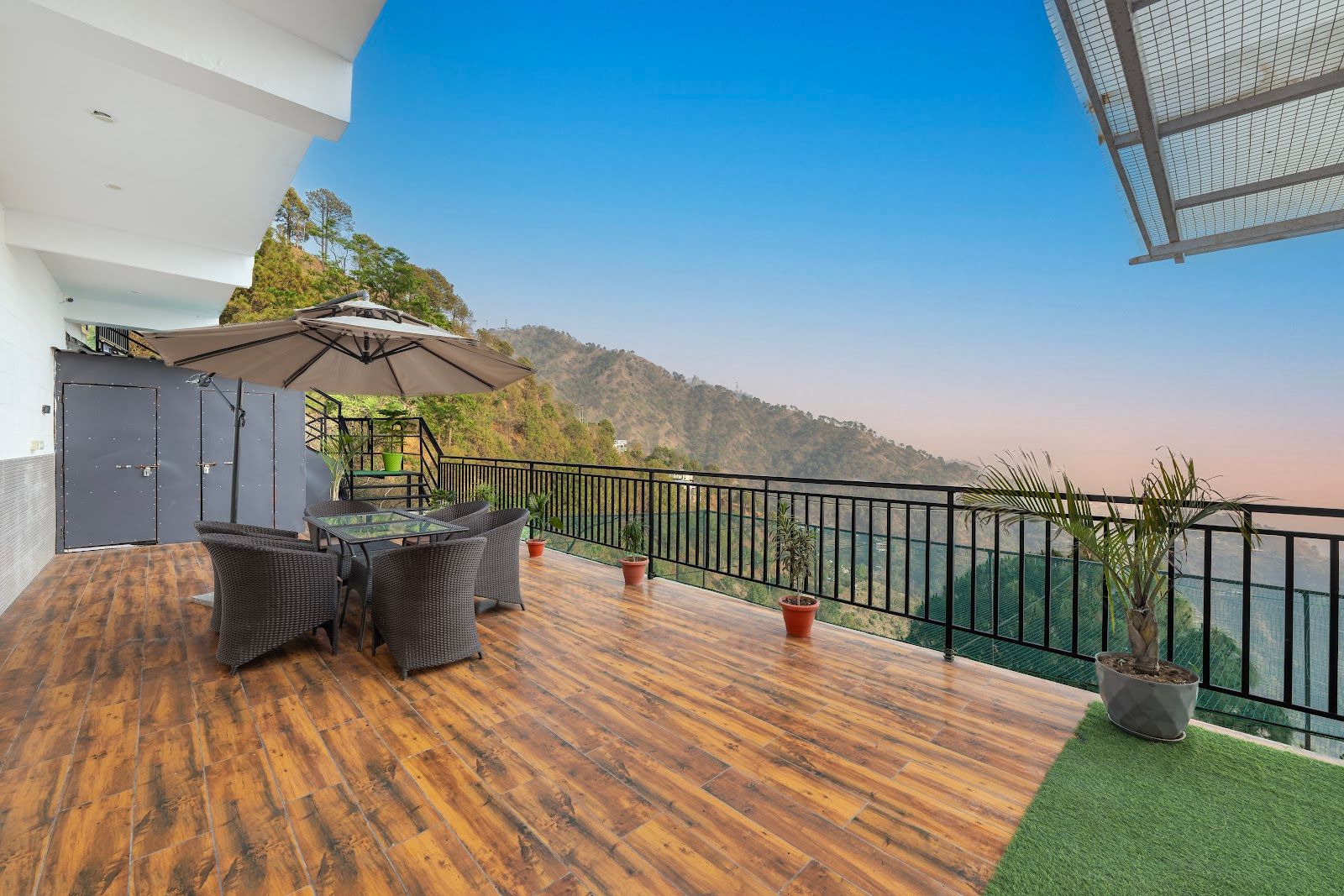 Spotless Mtn View Rooms w/ Pool Himachal Pradesh in Himachal Pradesh 1