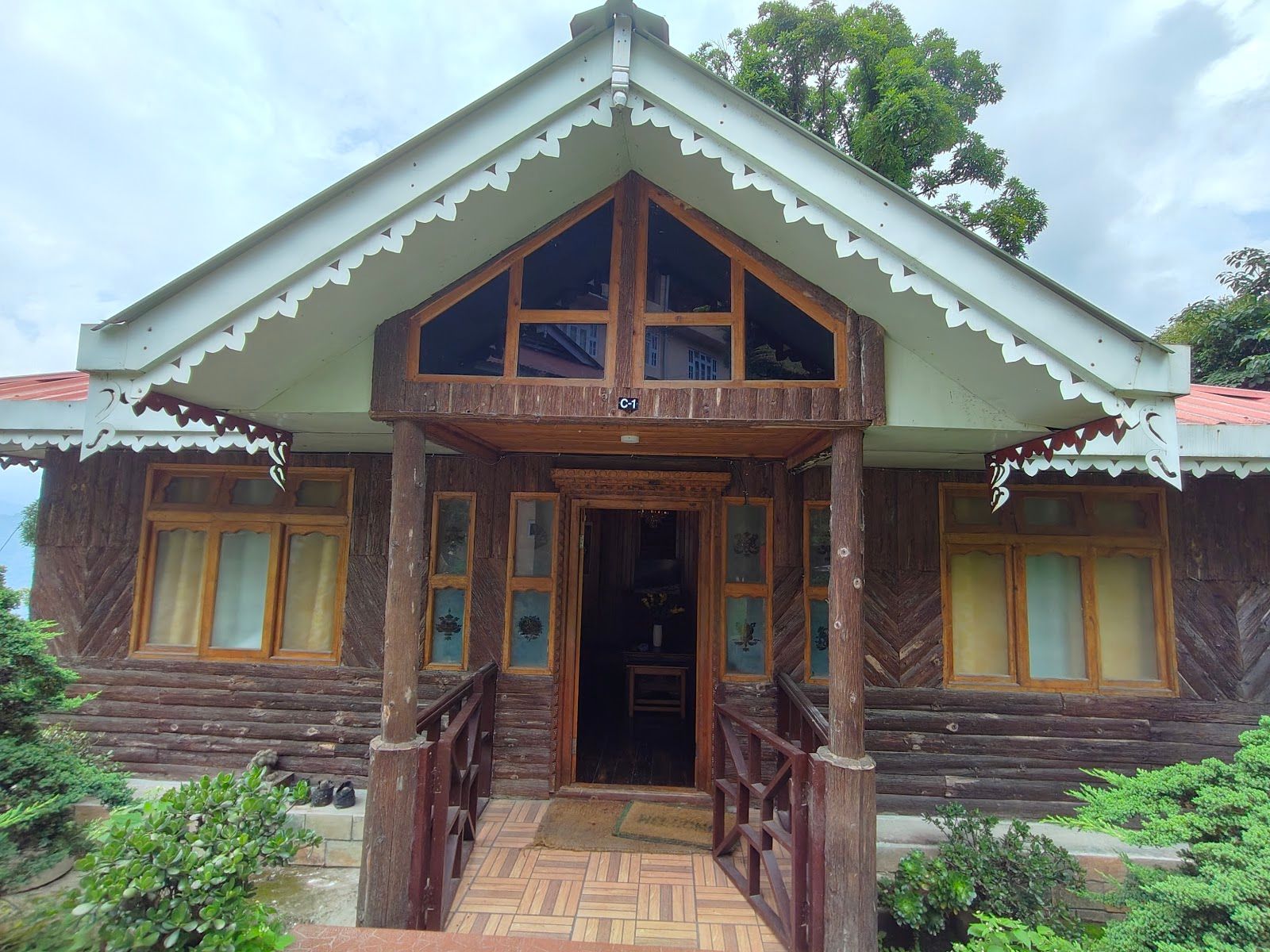 Kanchenjunga View Cottage w/ Peaceful Garden in Ravangla 8
