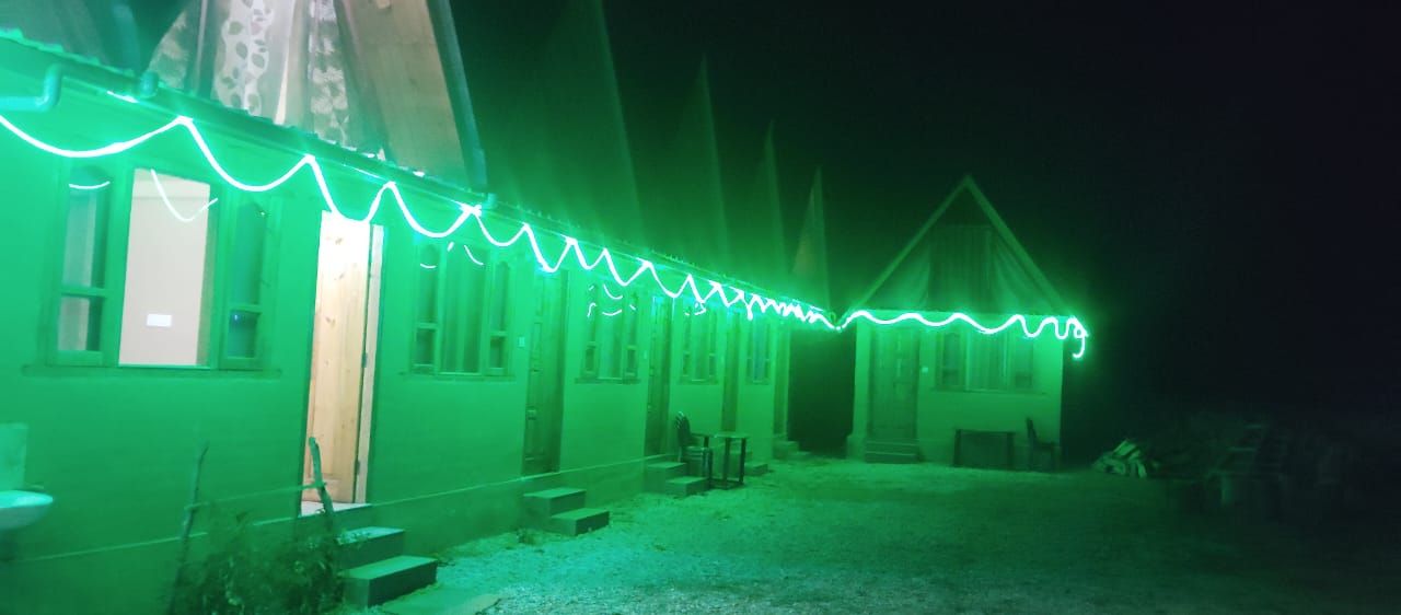 5 Bedroom House with Mountain View in Halgarh
