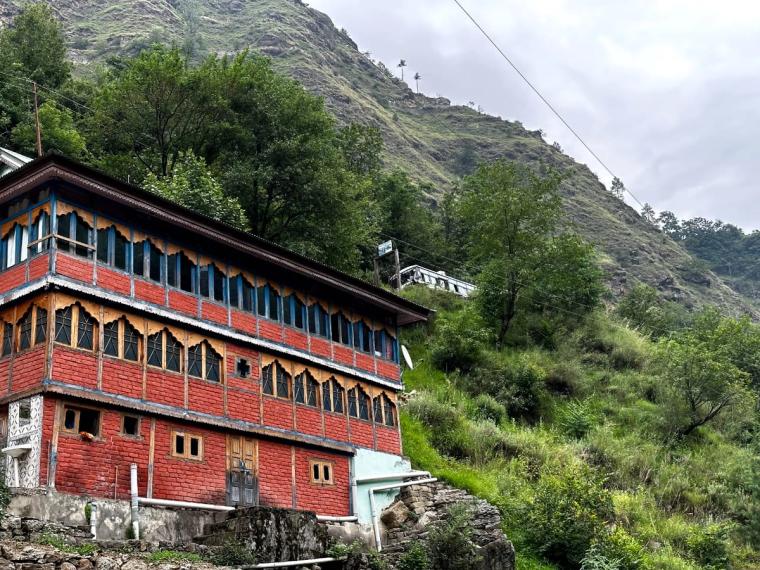 Pahadi style homestay, Himachal Pradesh