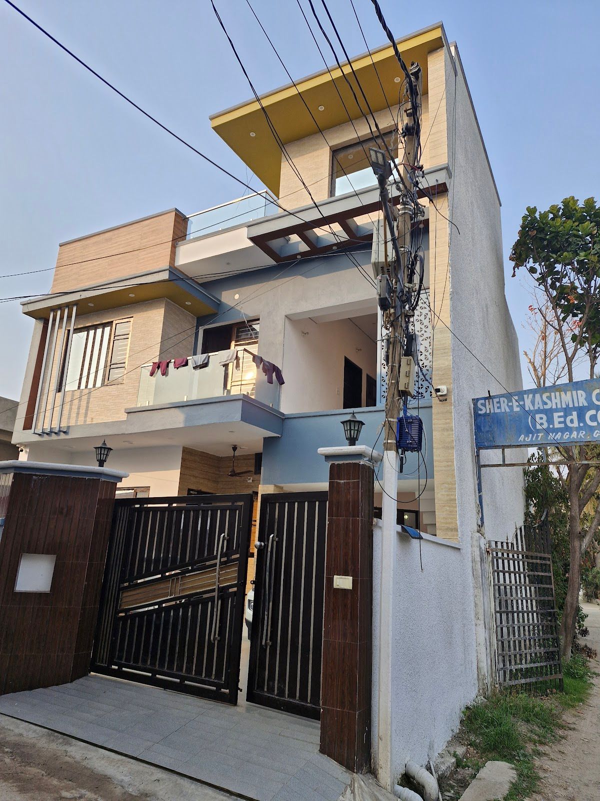 2-BR Homestay with Home-Cooked Meals & Large TV, Jammu in Jammu, Jammu and Kashmir 1