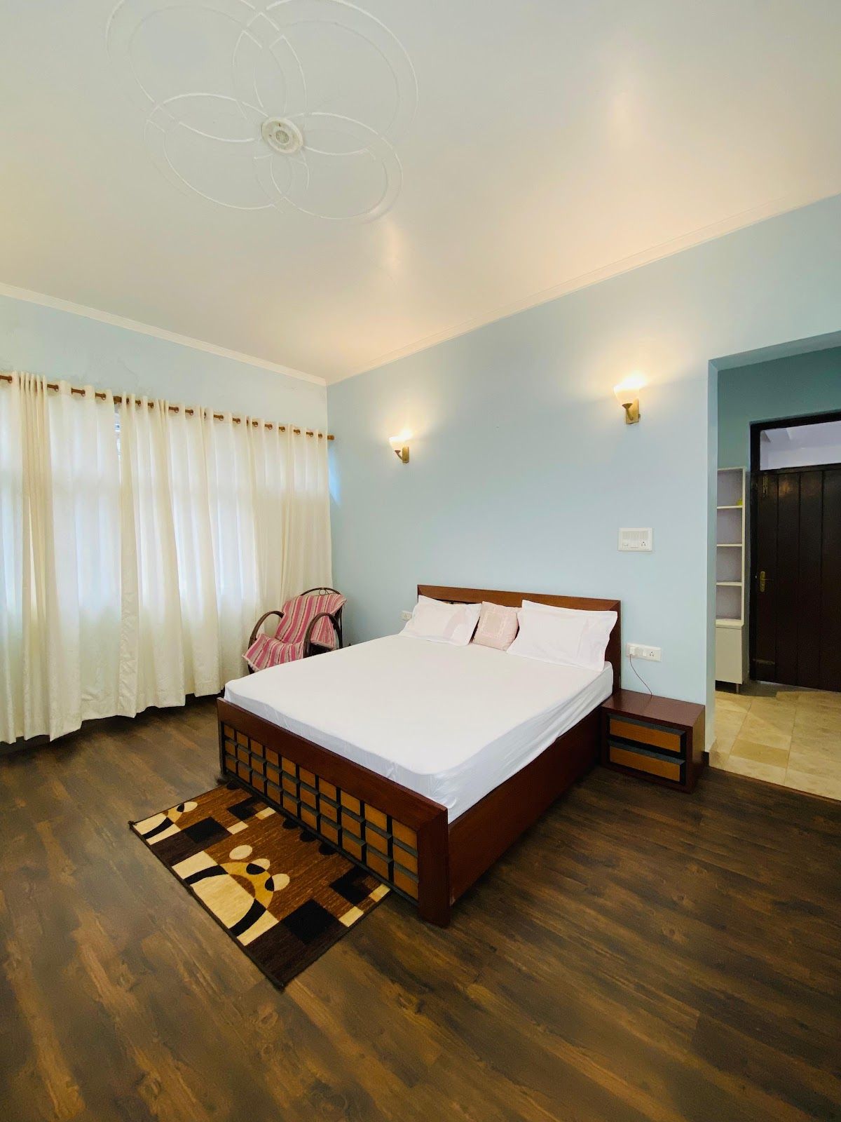 Hilltop Cottage w/ Valley Views & Bonfire - Mukteshwar, Uttarakhand photo 4