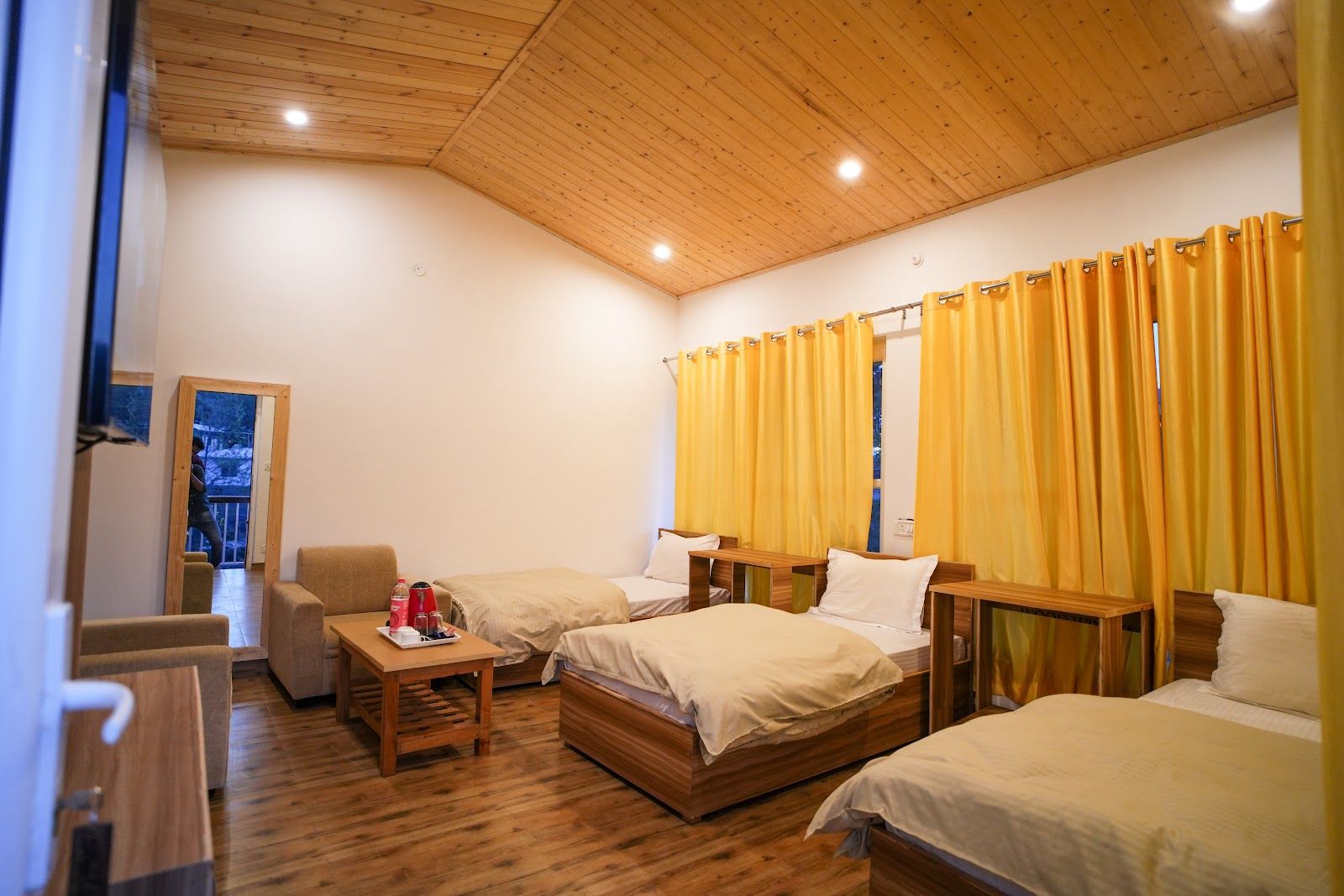 Offbeat Cottage w/ Views & Home Meals, UK in Uttarakhand 2