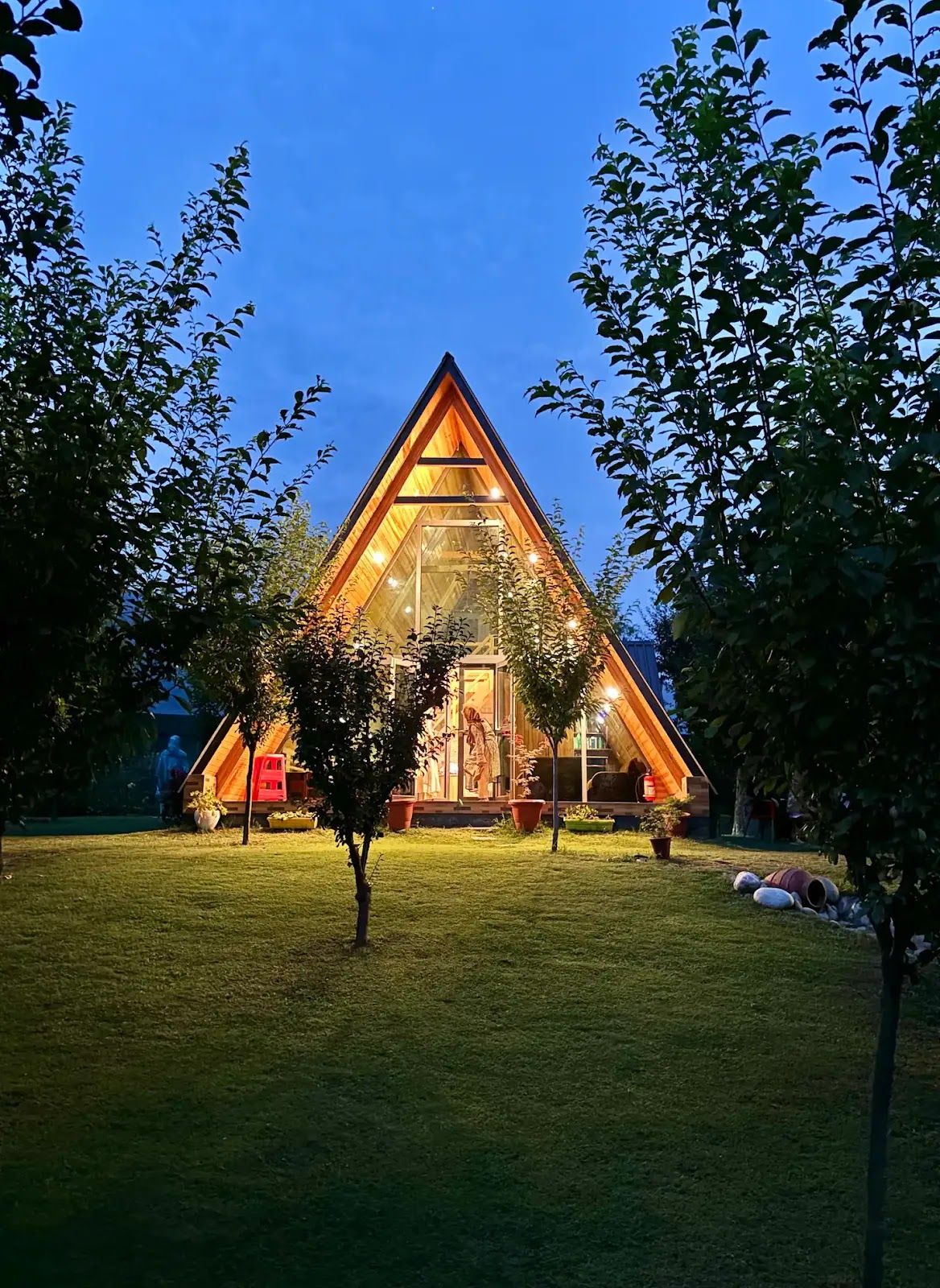 Garden Spa + Hot Tub Retreat | Casa La Cape - Srinagar, Jammu and Kashmir photo 5