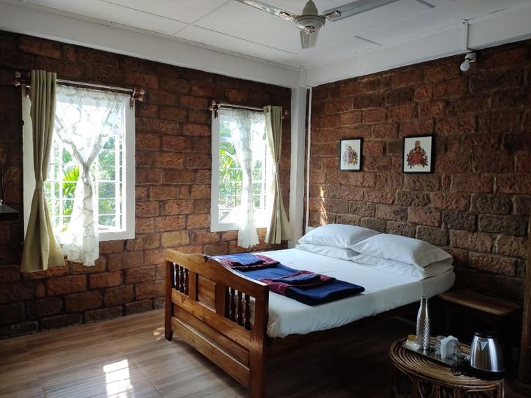Root bridge trek homestay in Tyrna, Meghalaya