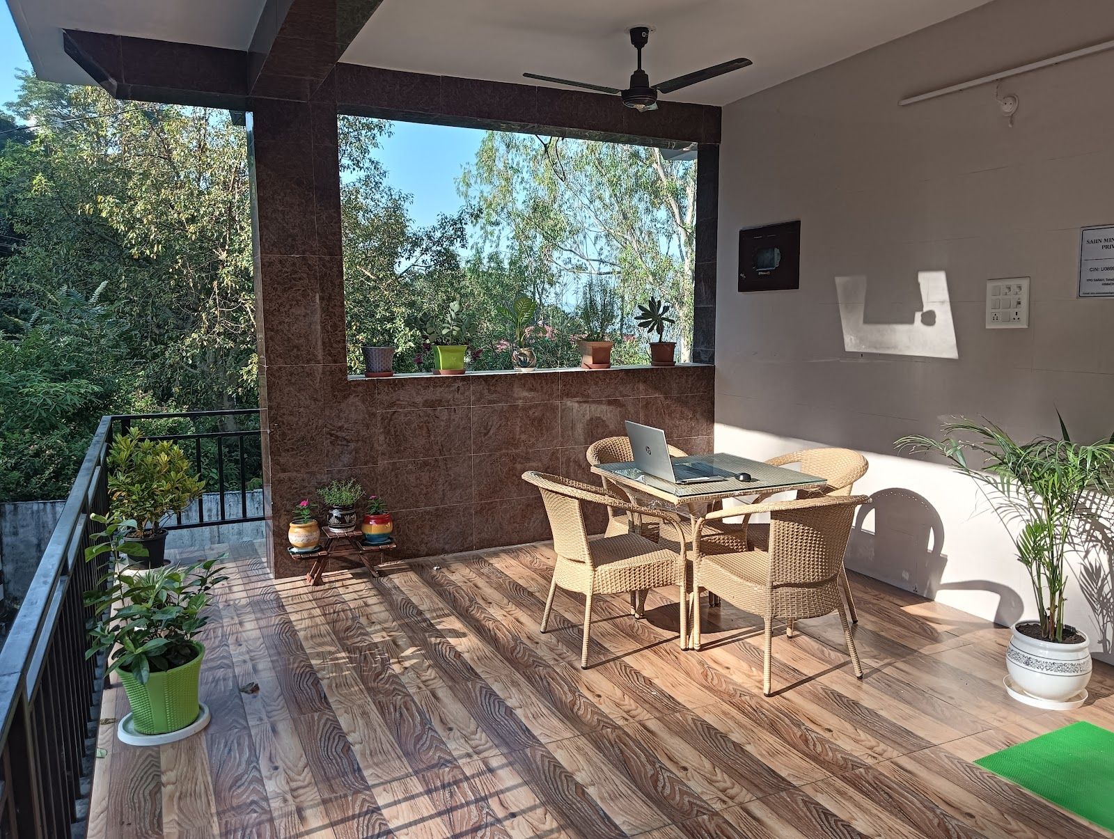 Clean Homestay w/ Valley Views & Kitchen, HP - Sarah Rd photo 4