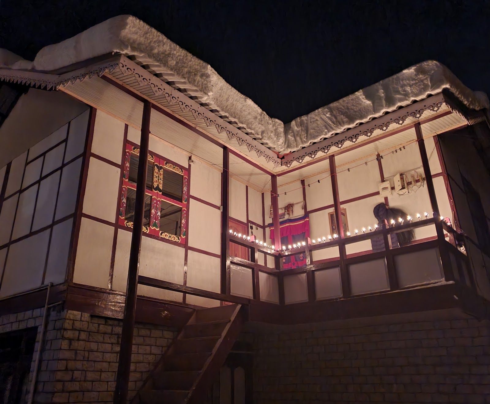 Home-Cooked Meals Homestay w/ HP & Kitchen, Sikkim in Lachen, Sikkim 8