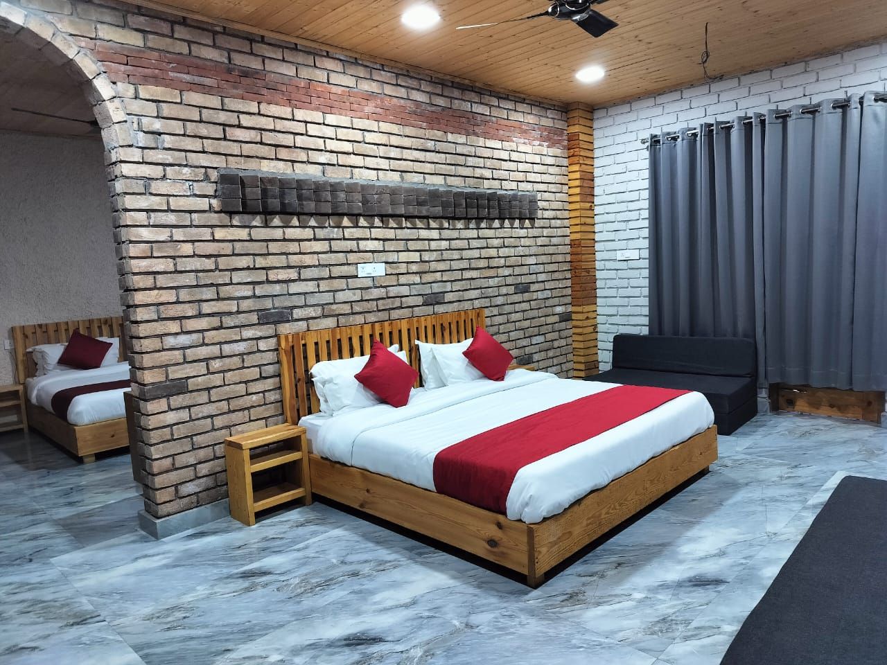 Hills View Homestay w/ Chef & Paragliding HP NE AP in Bir, HP 2