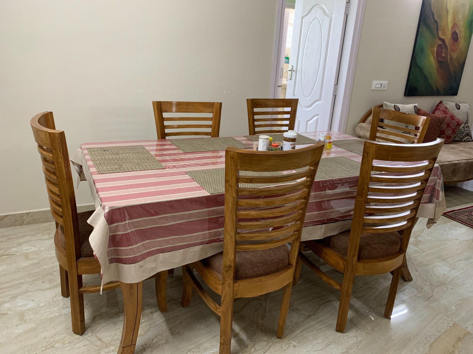 Spacious View Homestay w/ Balcony HP in Jabal, HP 8