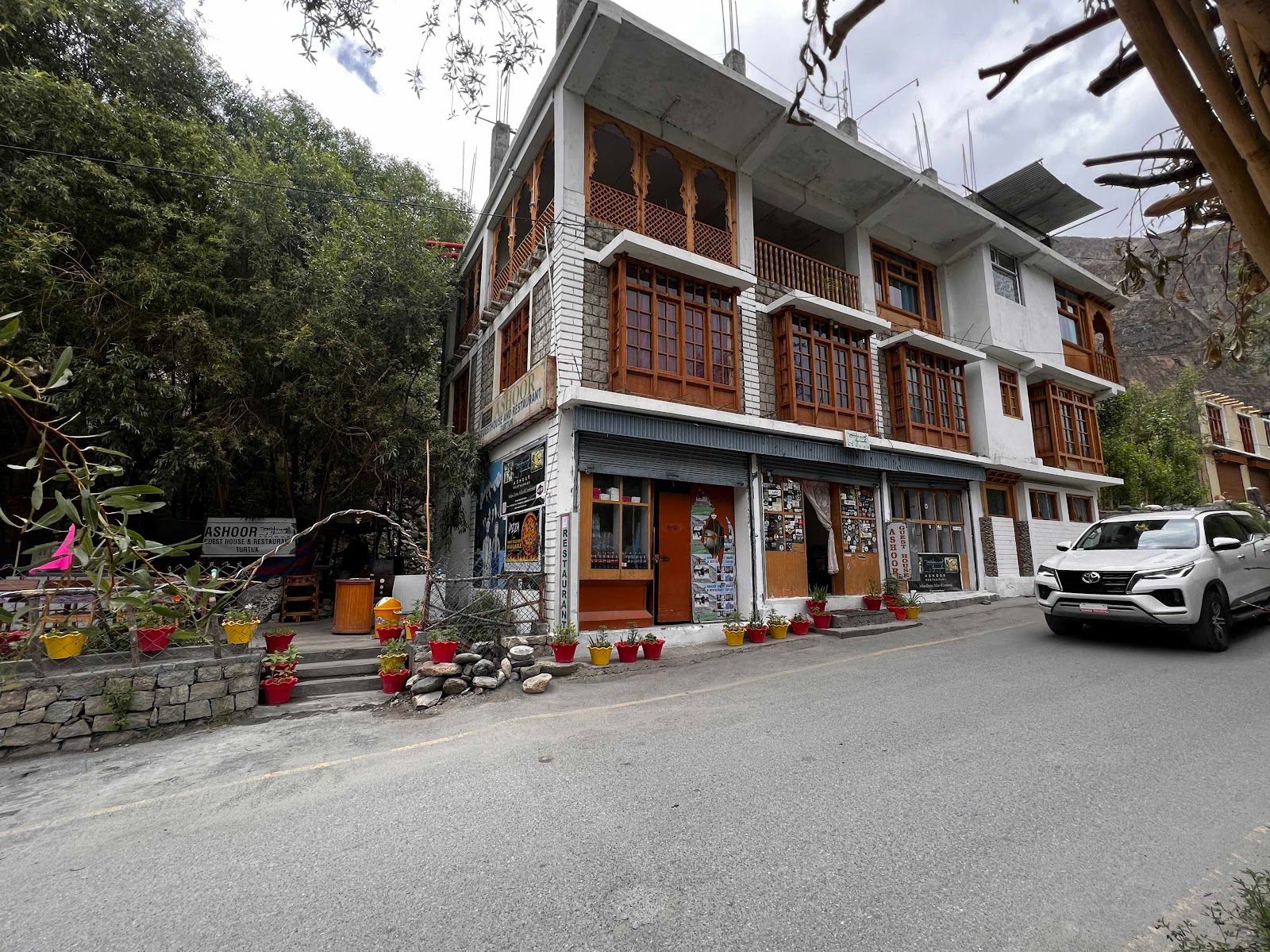 Guest House w/ Home Meals & Stargazing, Ladakh