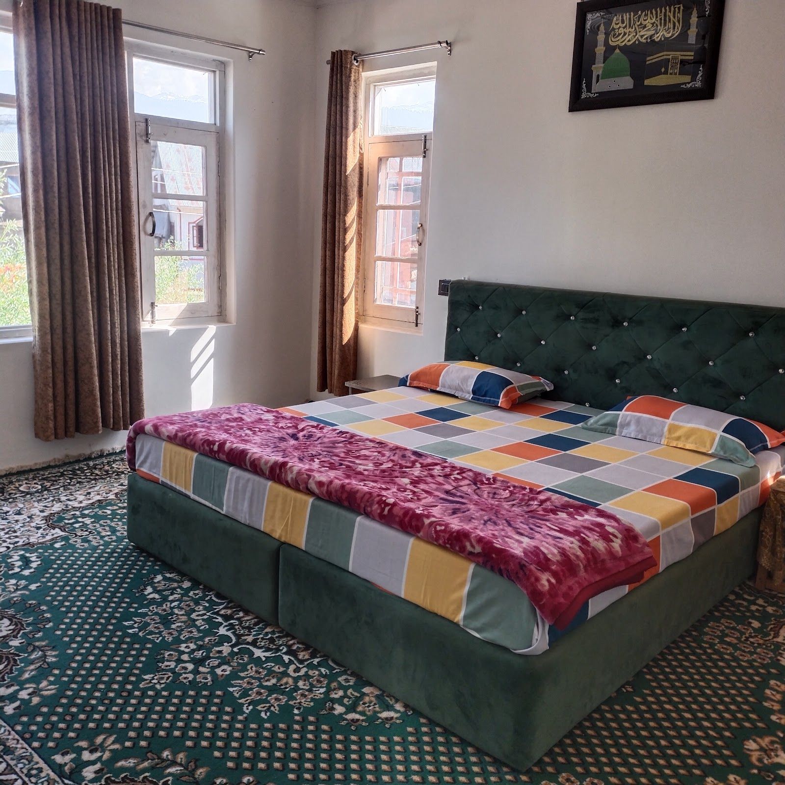 Homestay w/ Home Meals & Garden, Kashmir in Tangmarg, Kashmir 2