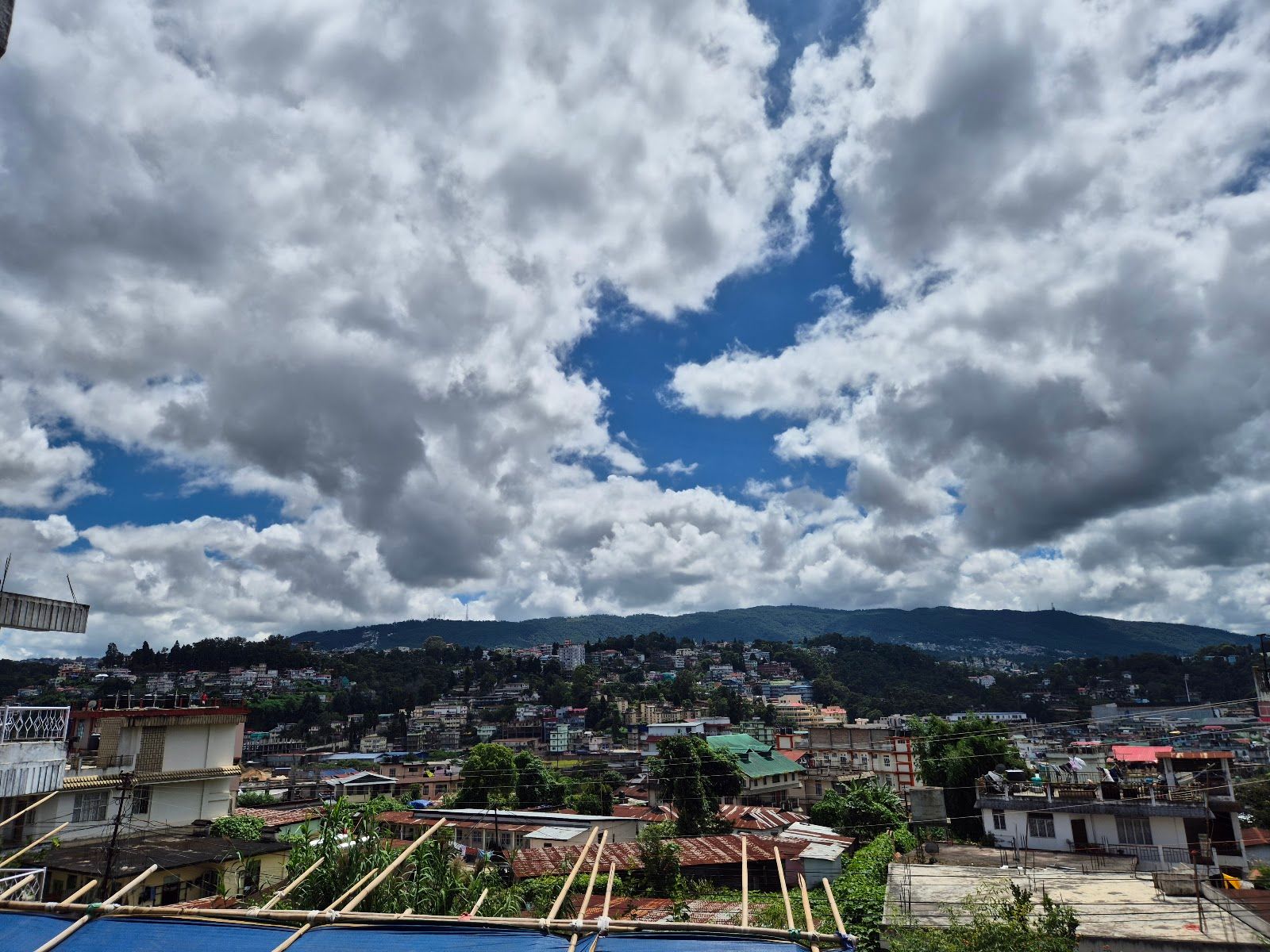 Shillong’s Peaceful Retreat for Travellers, Family