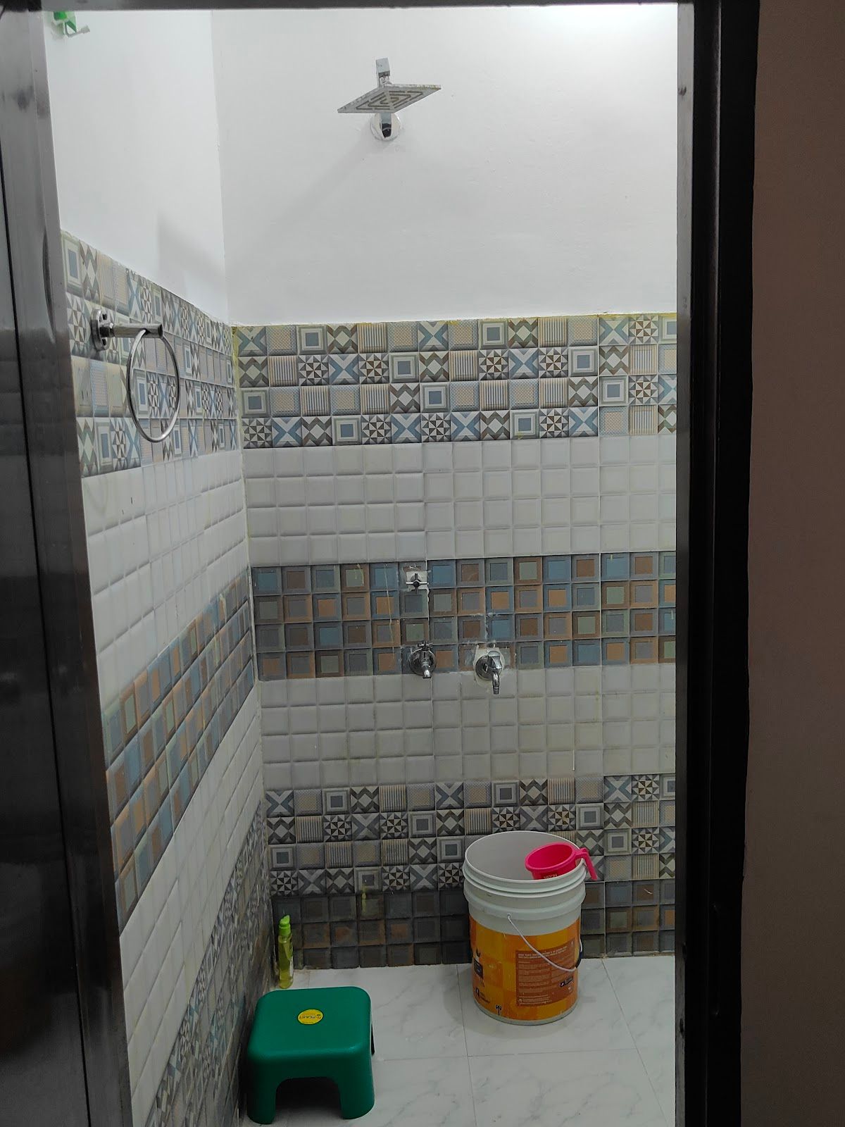 Sukoon Homestay Mussoorie-Mountain View Room 202 - Villas for Rent in Mussorie, Uttarakhand, India - Airbnb - raja road photo 5