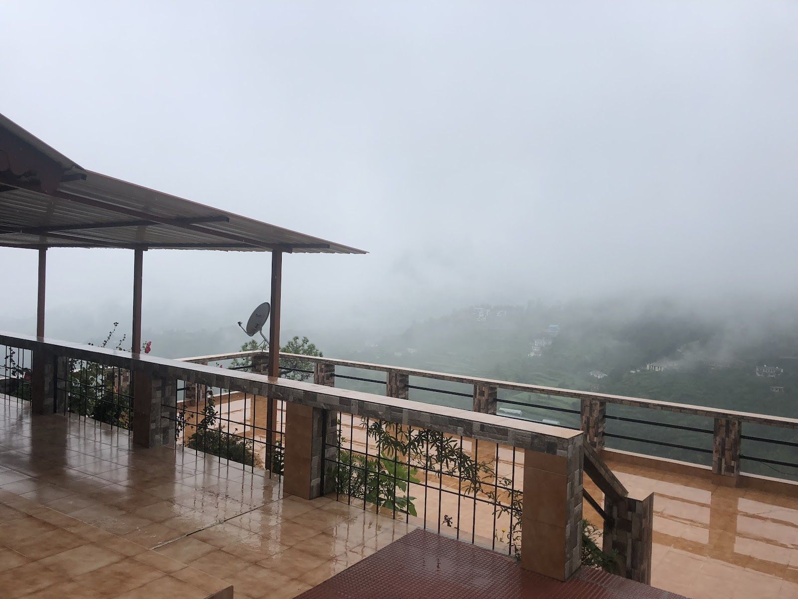 Valley View Cottage w/ Home Meals & Bonfire, UK in Mukteshwar, UK 1