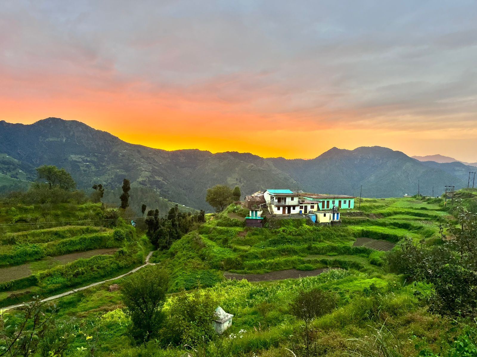 Hilltop Homestay w/ Himalayan Views & Bonfire, UK - Jwarna, Uttarakhand photo 5