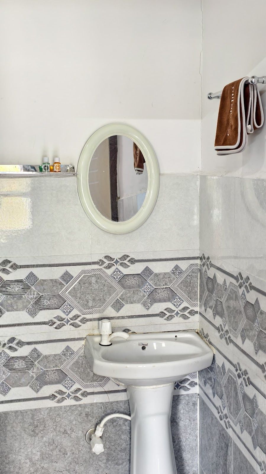 Mountain View Resort w/ Pool & Rafting Uttarakhand - Rishikesh, Uttarakhand photo 5