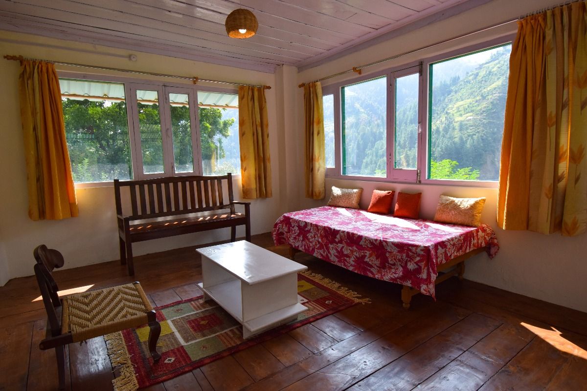 Mountain view stay in Bhadarwah|Cozy & Affordable in Maira, Himachal Pradesh 2