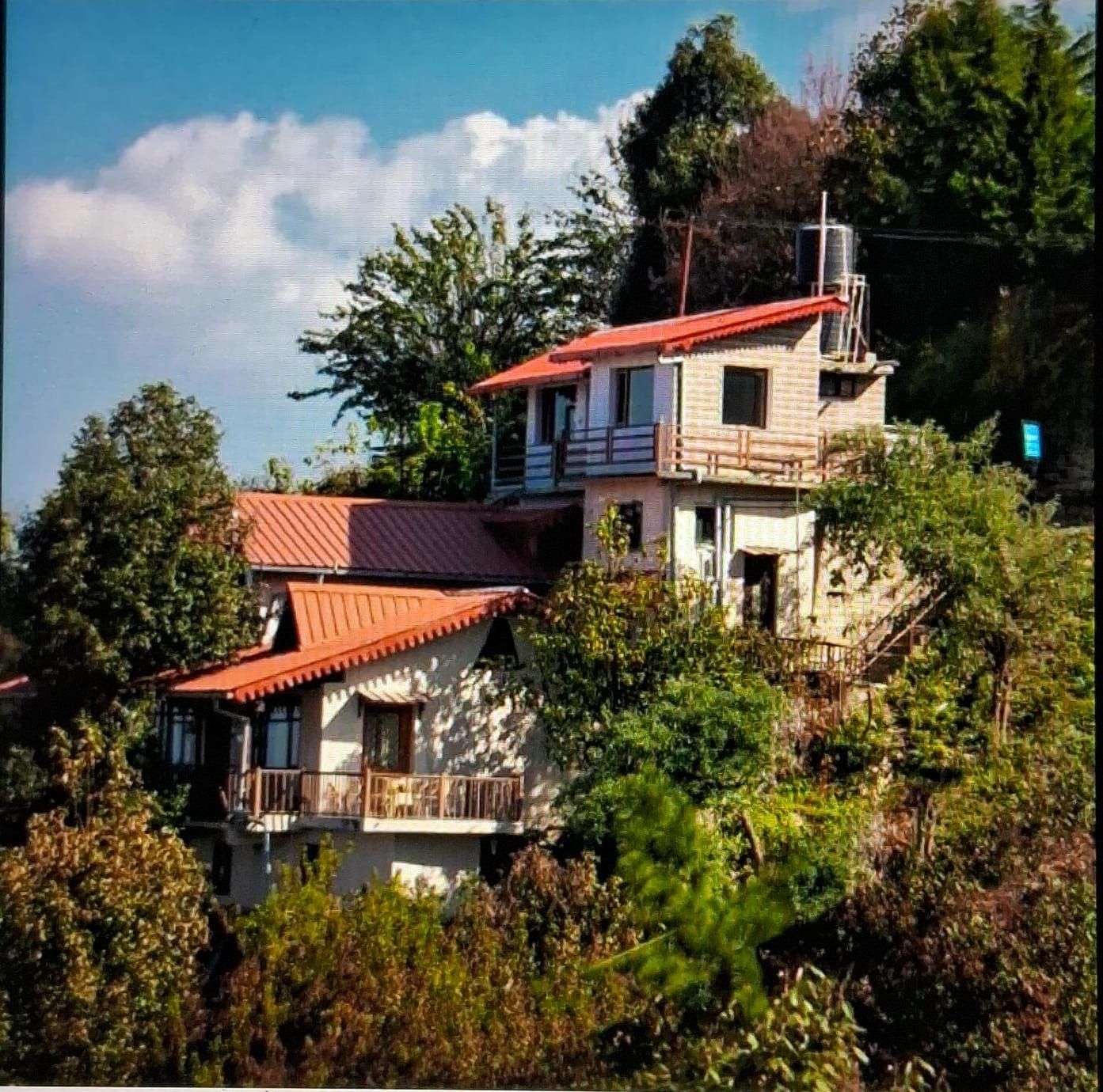 Nature Homestay w/ Balcony Views & Food