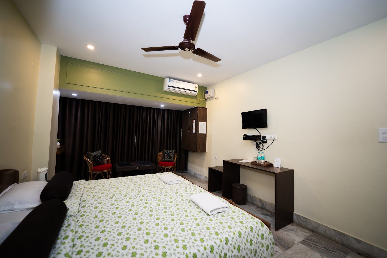 Homely Guest House w/ Custom Meals & Family Care in Guwahati, Assam 2