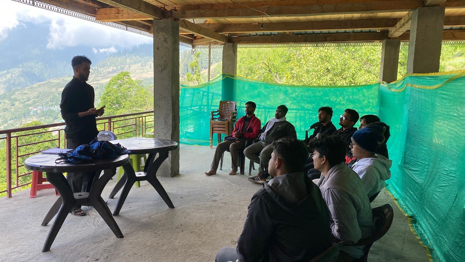 Wooden Hall Homestay w/ Home Meals & Treks, HP - Janglik, HP photo 4