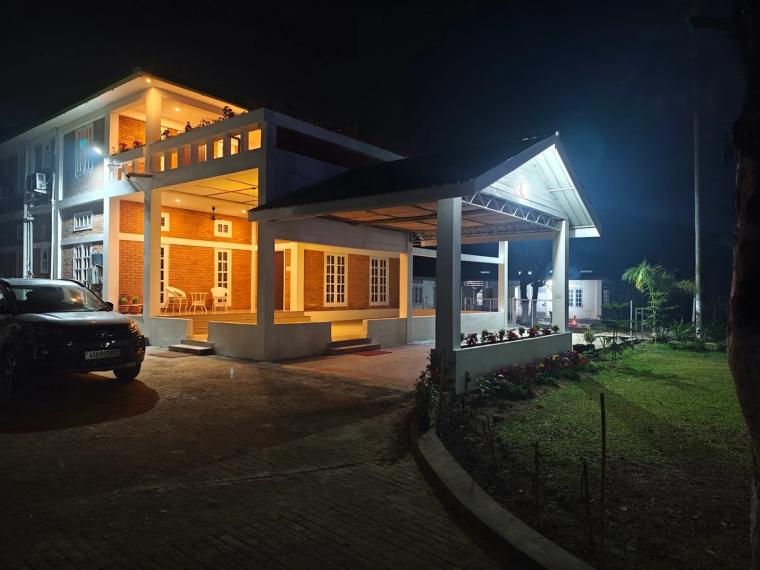 Airport Homestay w/ Home Meals, Assam