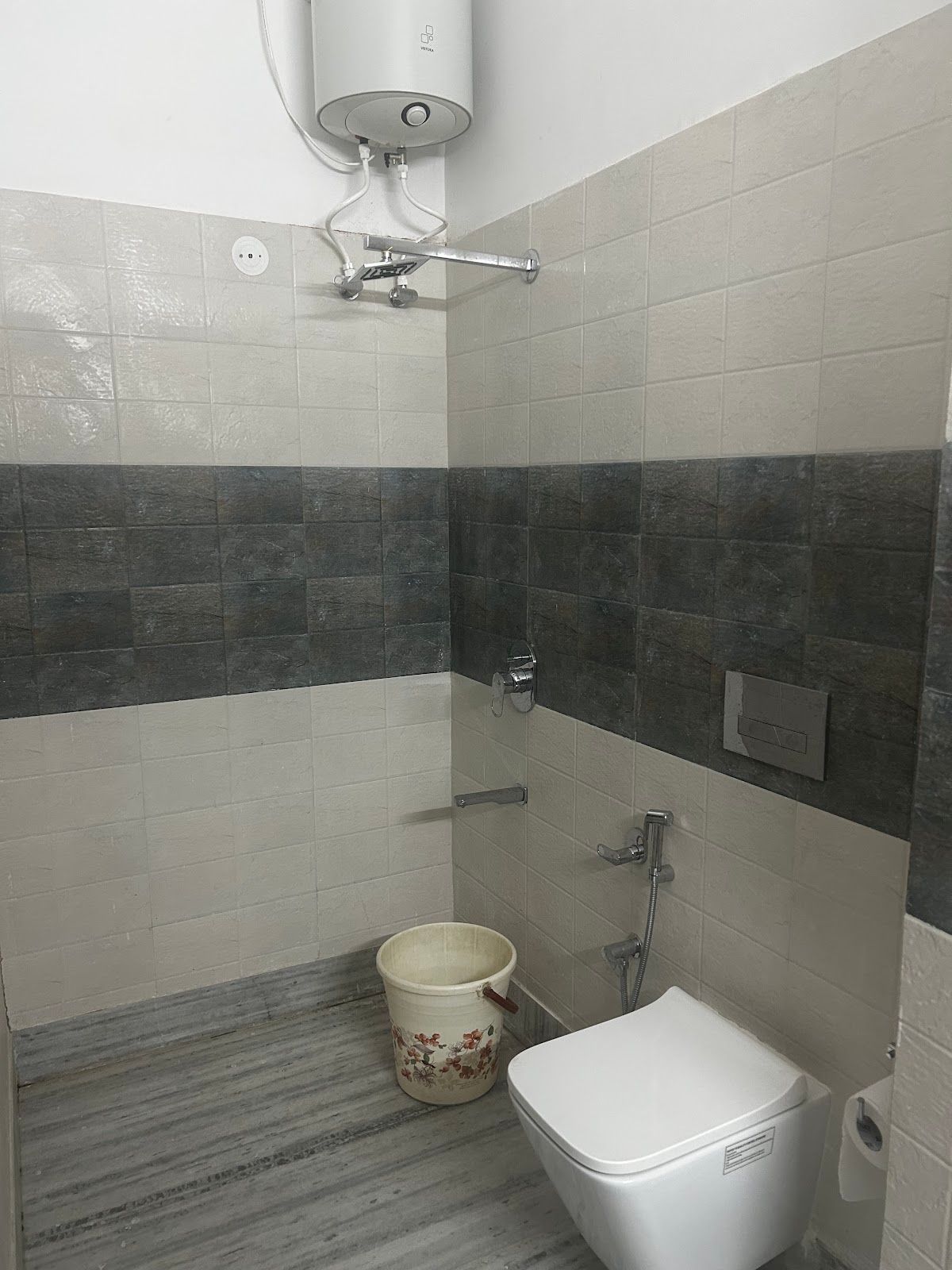 Family Homestay w/ Welcoming Hosts, Uttarakhand - Mothorowala Rd photo 5