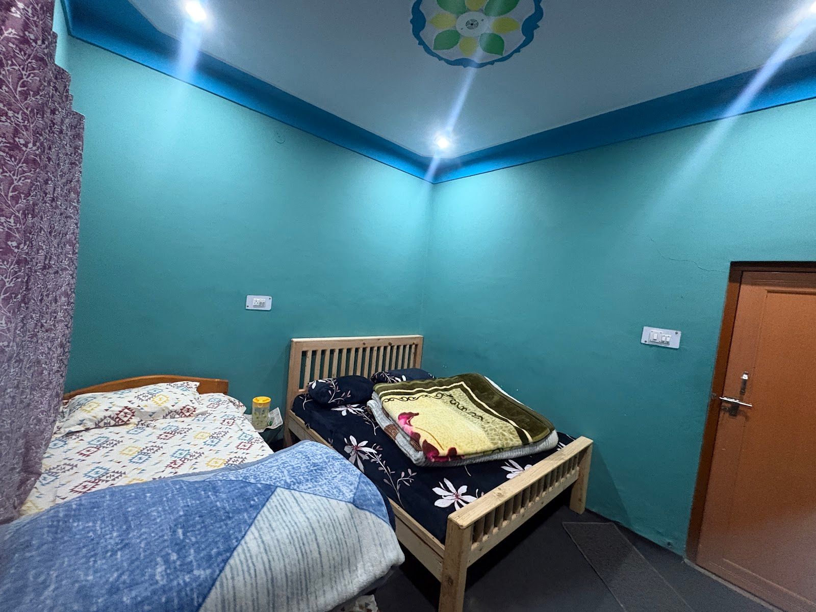 Homestay w/ Home Meals & Treks, Uttarakhand in Raithal, Uttarakhand 2