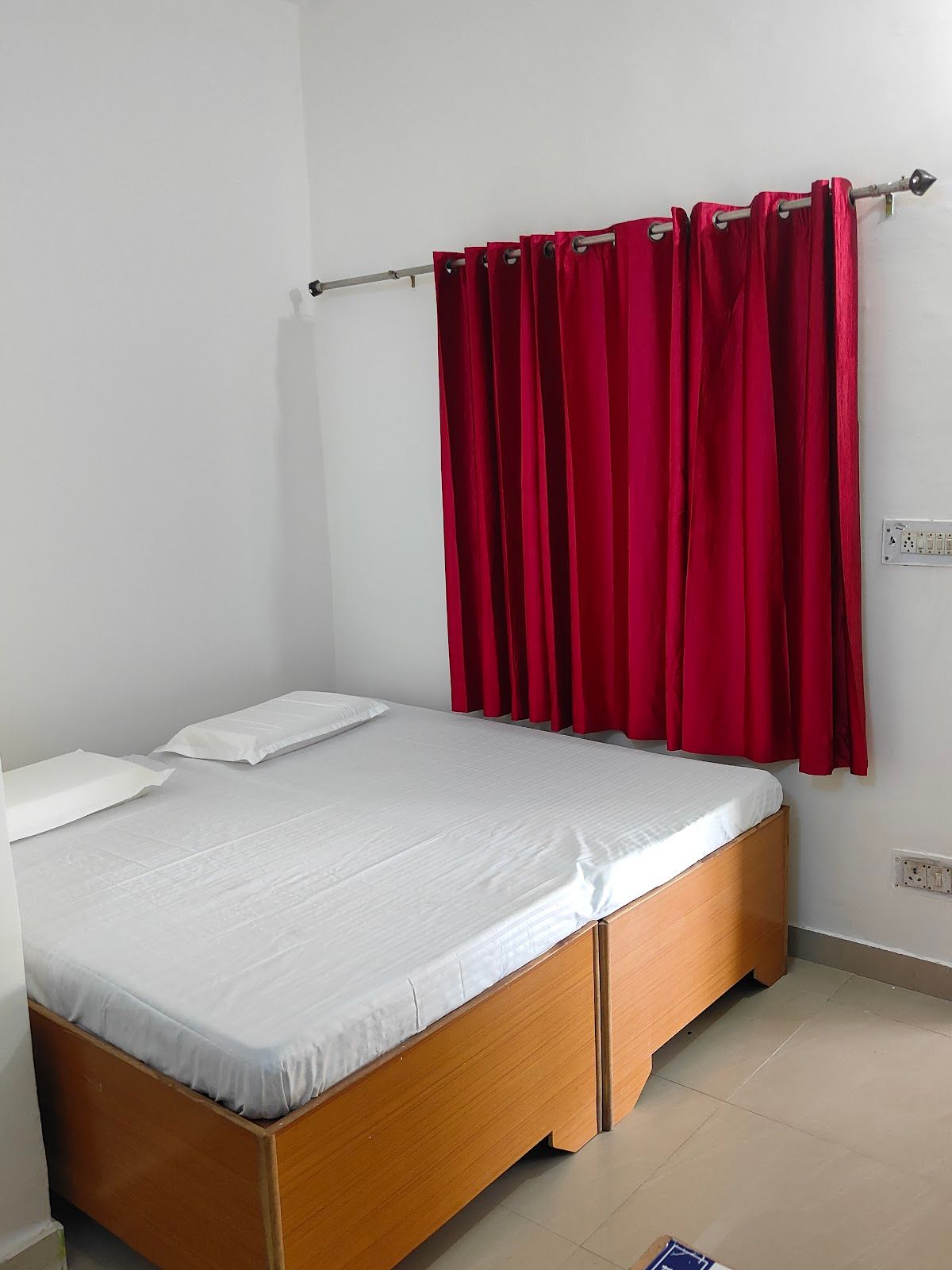 Sukoon Homestay Mussoorie-Mountain View Room 202 - Villas for Rent in Mussorie, Uttarakhand, India - Airbnb in raja road 2