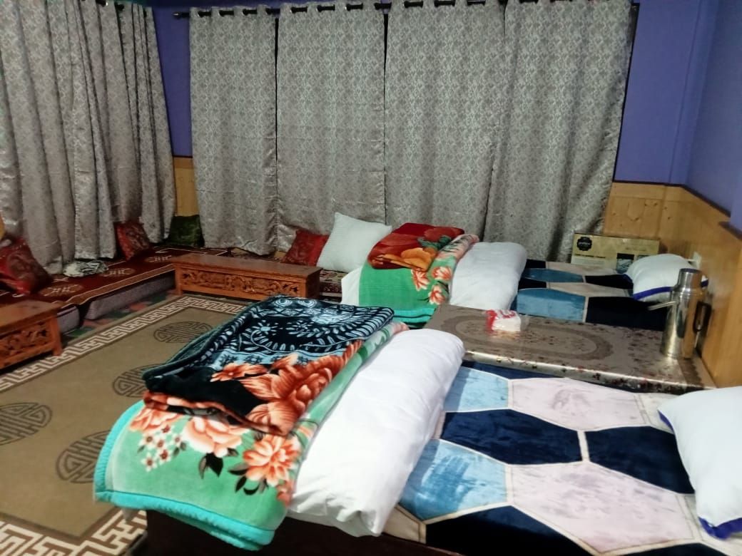 Homestay w/ Valley Views & Home Meals, HP in Maneyogma, HP 8