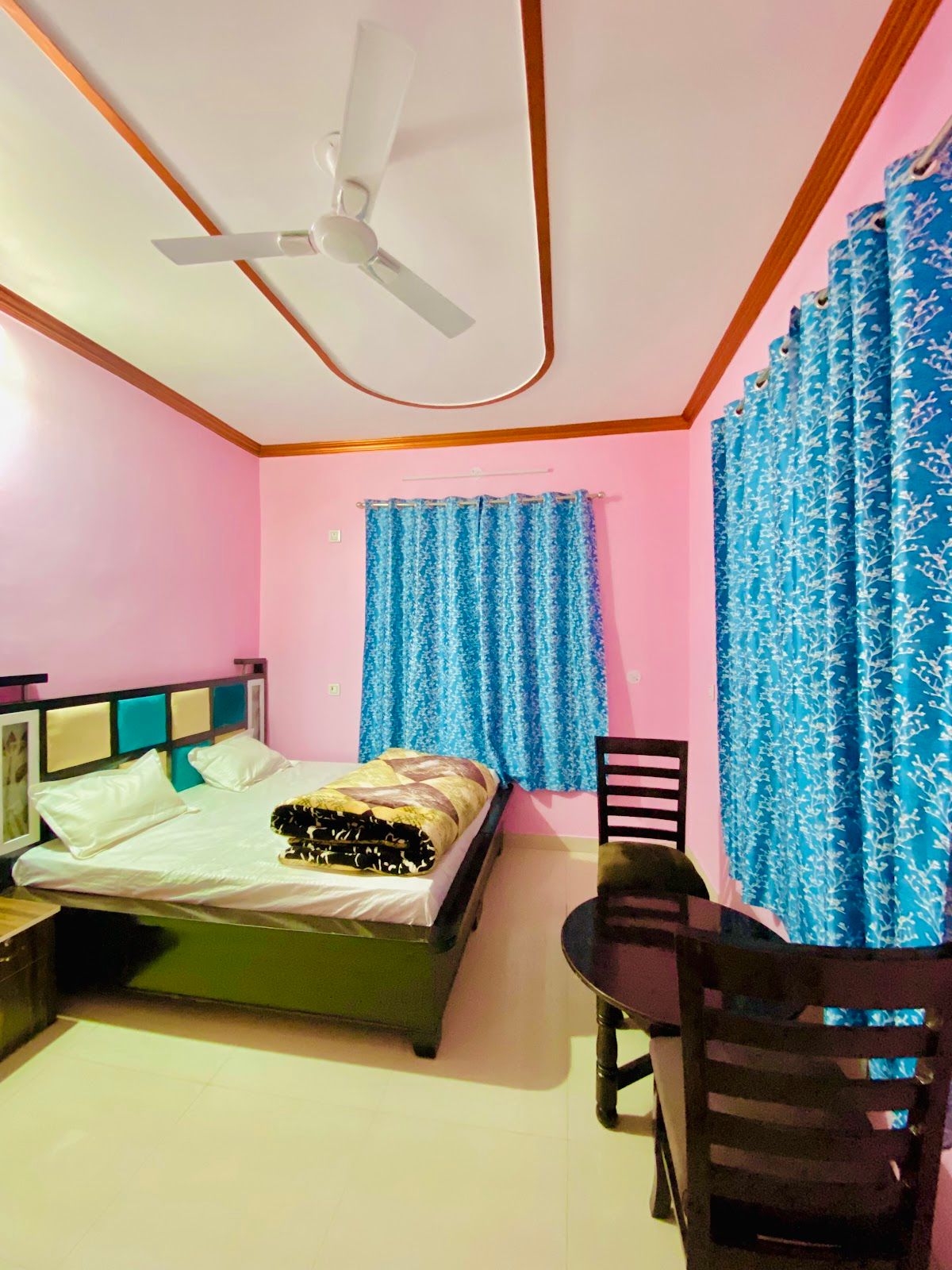 AAA Homestay in Tiurn 8