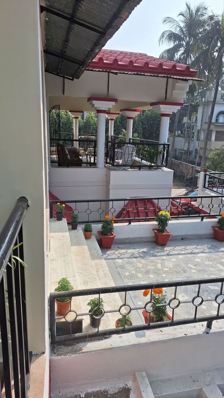 5 Bedroom Villa with Home Cooking, West Bengal