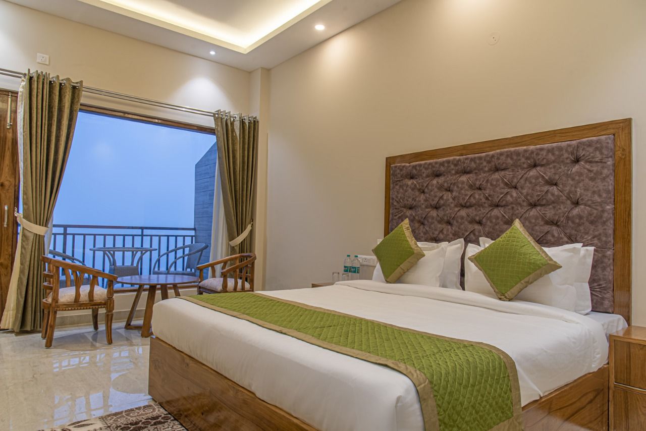 Spotless Mtn View Rooms w/ Pool Himachal Pradesh in Himachal Pradesh 2