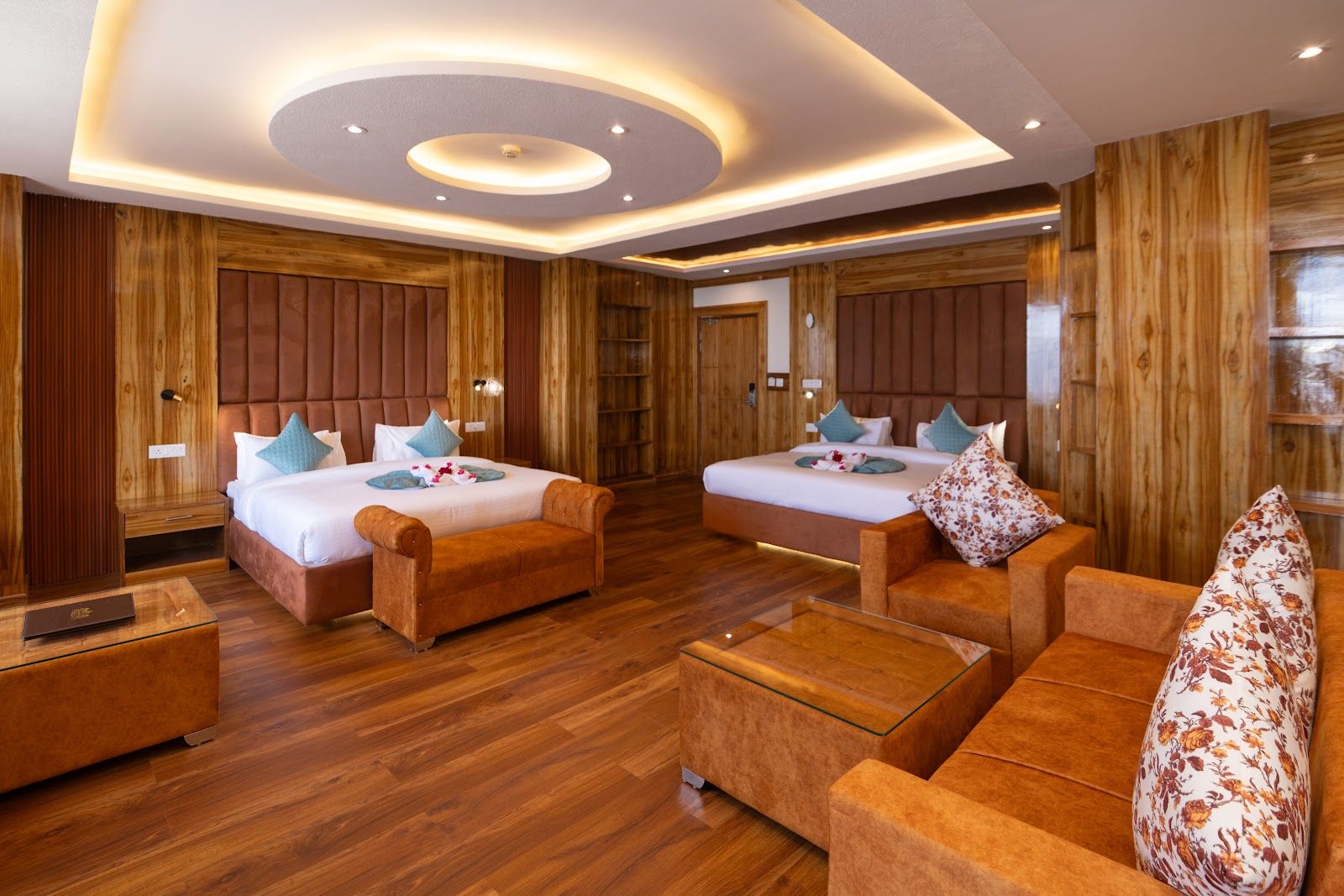 Mountain Homestay w/ Spa, Pool & Bonfire - Himachal Pradesh photo 5