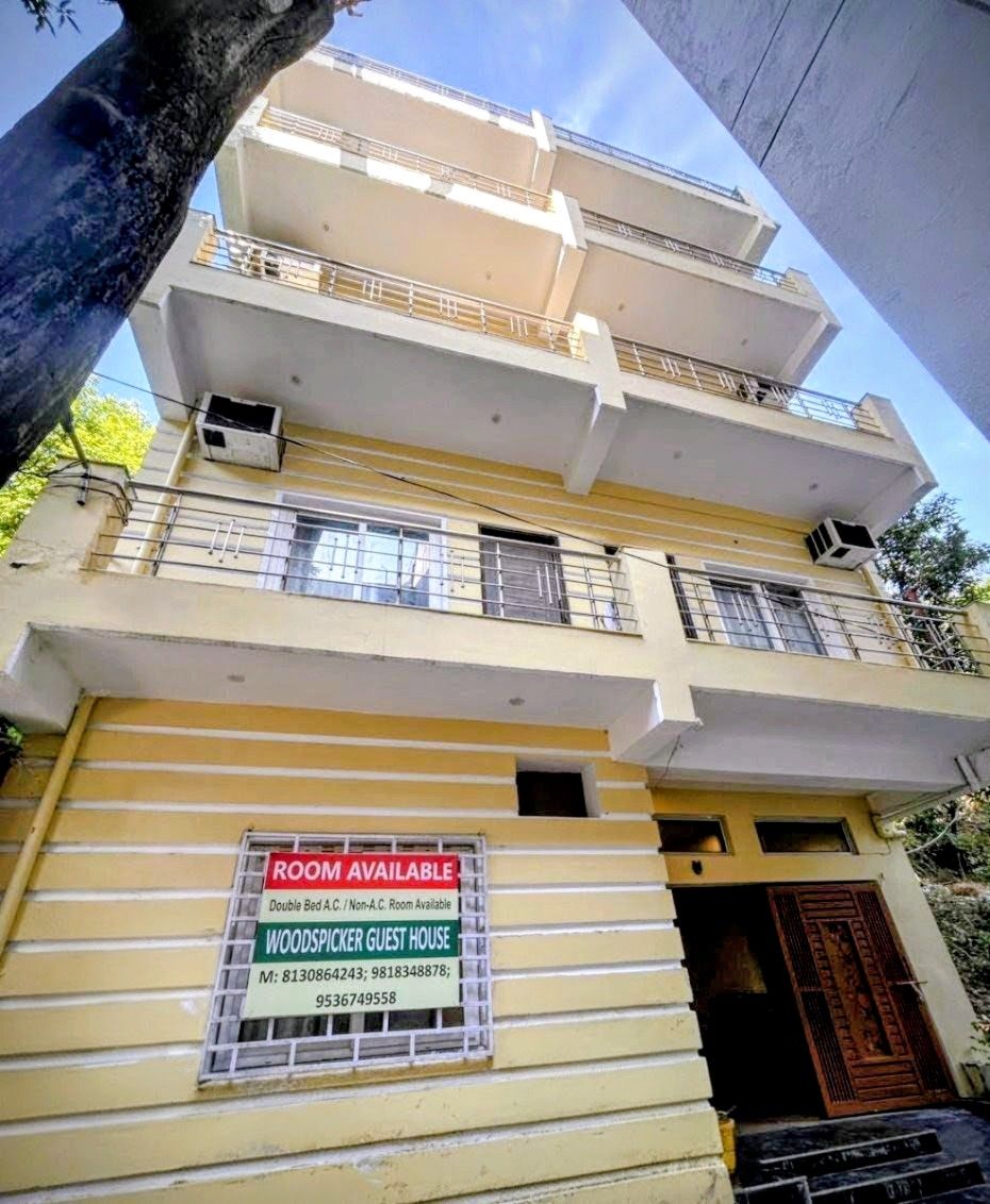 Guest House in Rishikesh with Mountain Views
