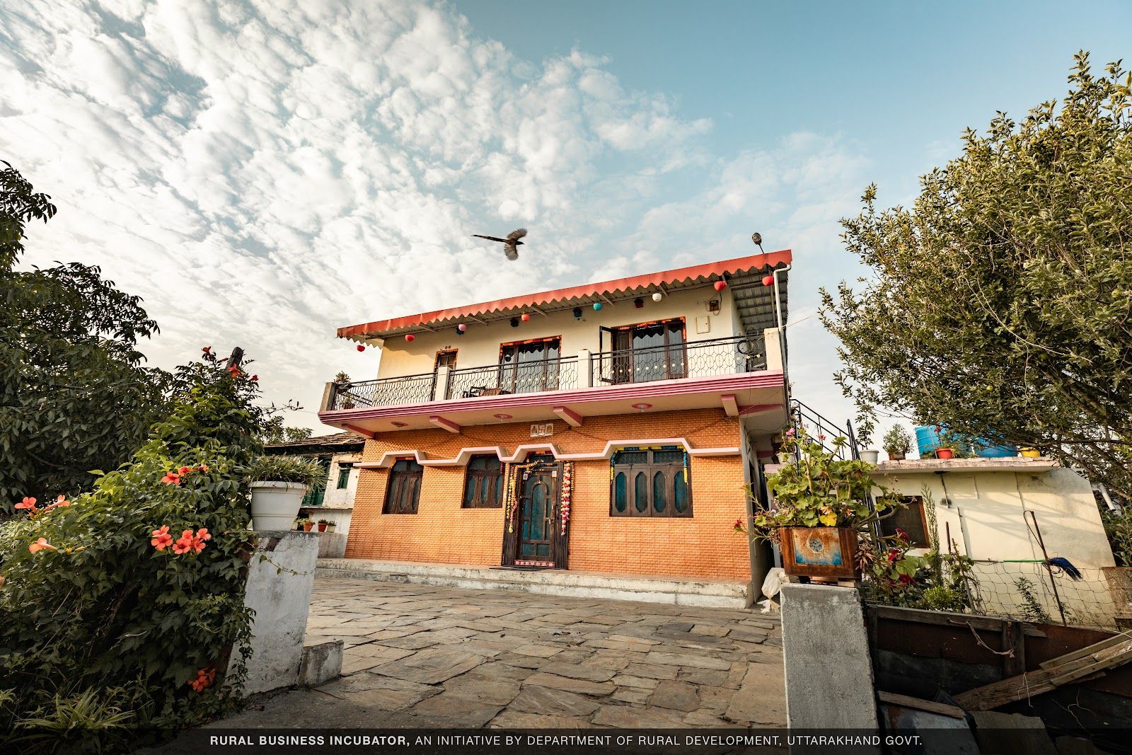 Himalayan Homestay w/ Home Meals & Views, UK in Almora, Uttarakhand 1
