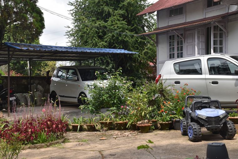 Pine Forest Homestay w/ Khasi Food, Meghalaya