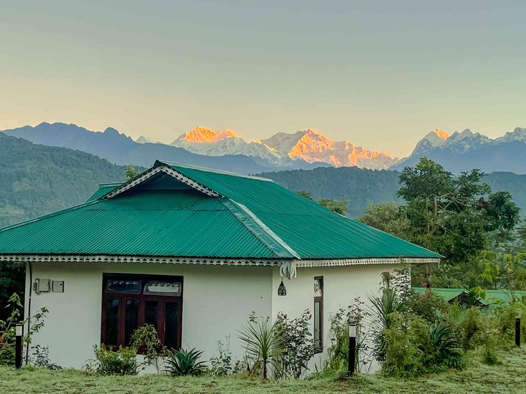 Kanchenjunga View Resort w/ HP NE Sikkim