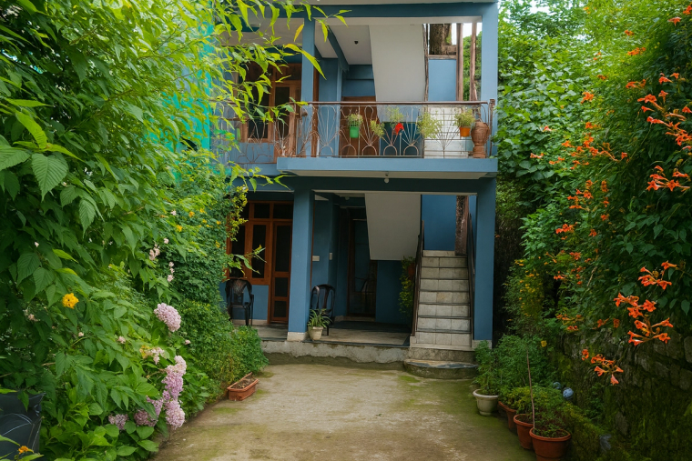 Sunlit Homestay w/ Mall Road Walk, HP
