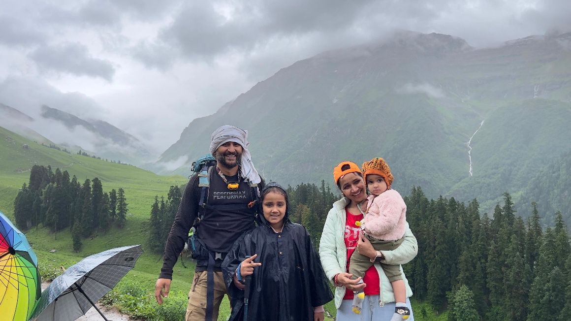 Wooden Hall Homestay w/ Home Meals & Treks, HP - Janglik, HP photo 5