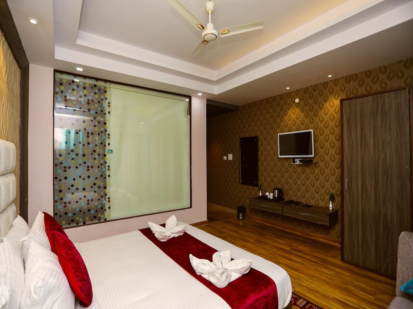 Trails & Local Culture Lodge, Rejuvenate, HP