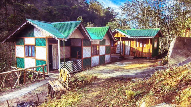 House with king bed in Namchi, 4.8 rating