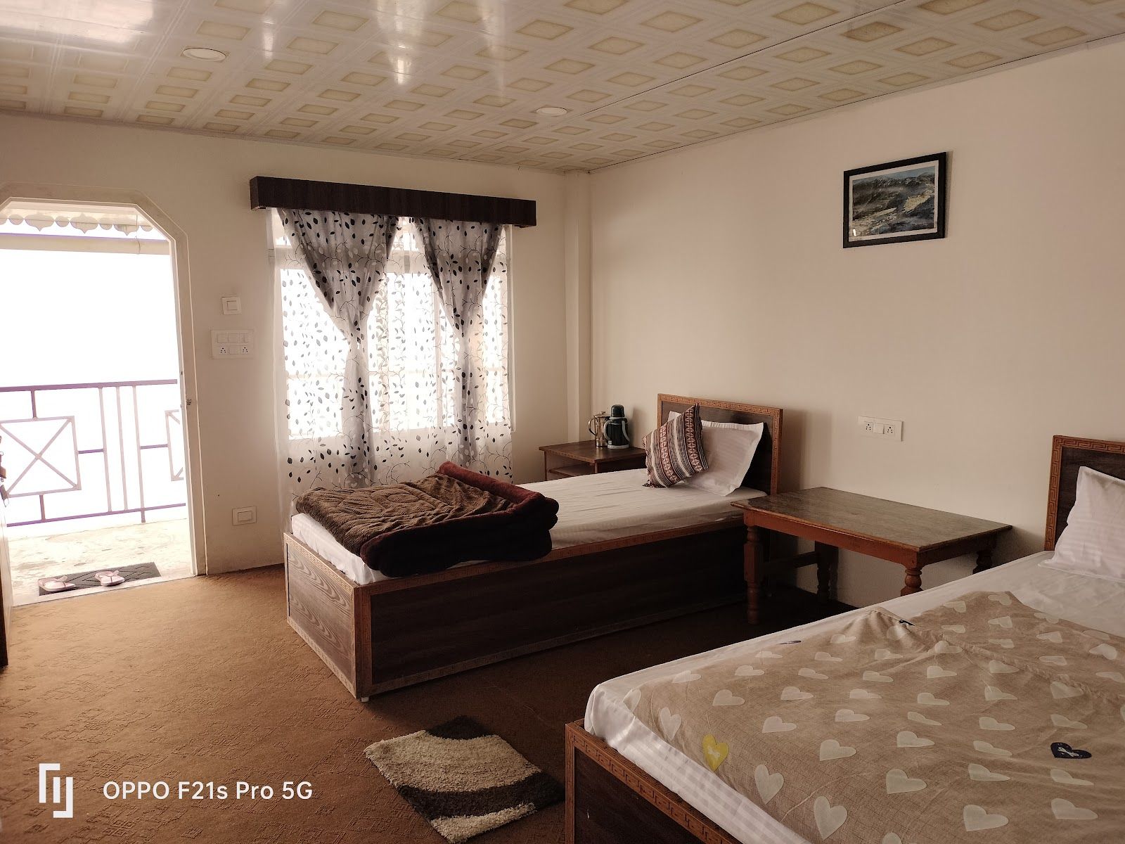 Scenic Mtn Homestay w/ Local Food &Bonfire, Sikkim in Sikkim, Zuluk 2