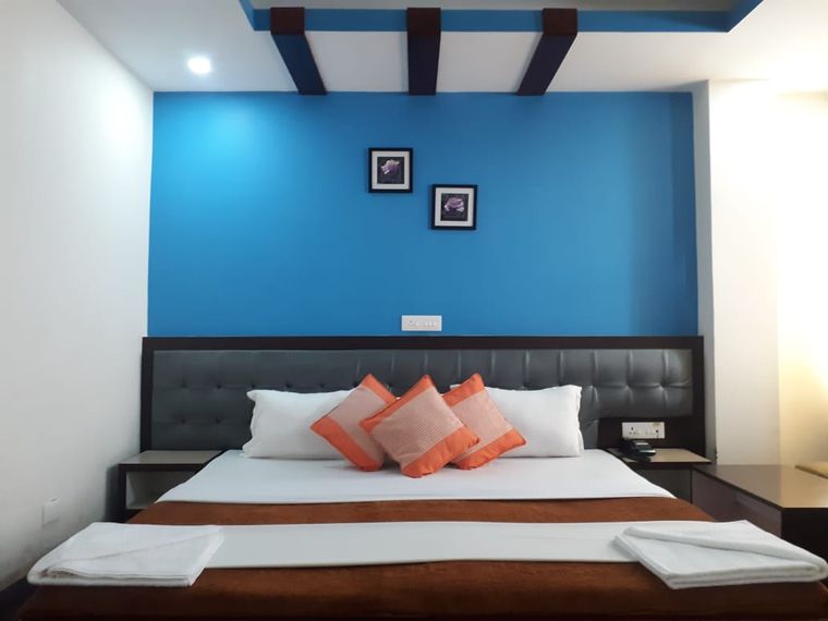 View rooms in a quiet Namchi guest house